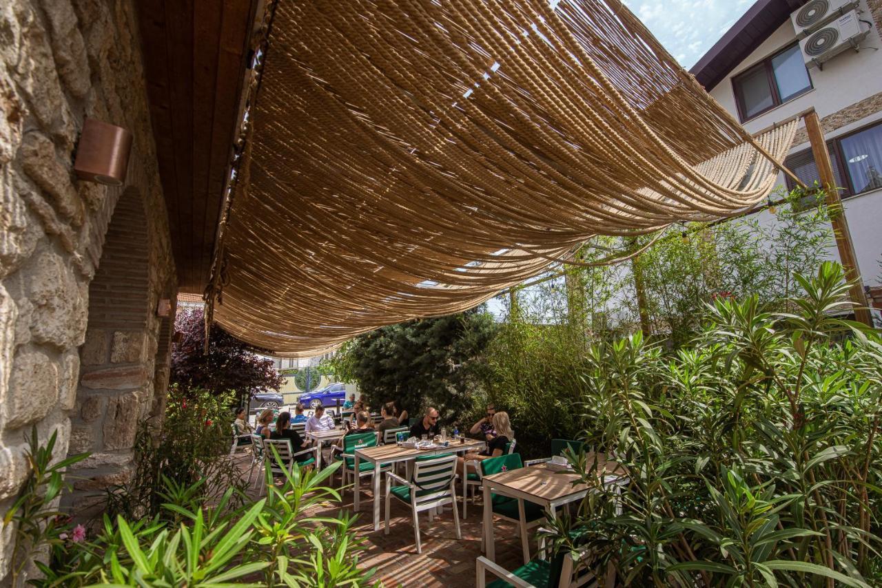 Hotel Artelier Vama Veche Esterno foto